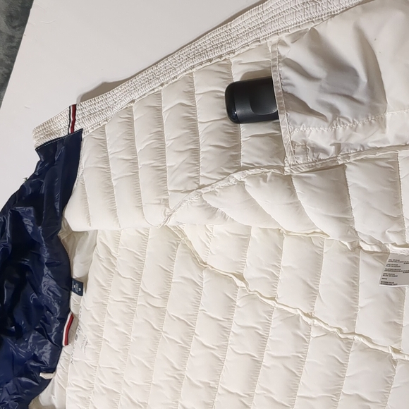Tommy Hilfiger, packable lightweight hooded puffer jacket women M - Picture 6 of 14